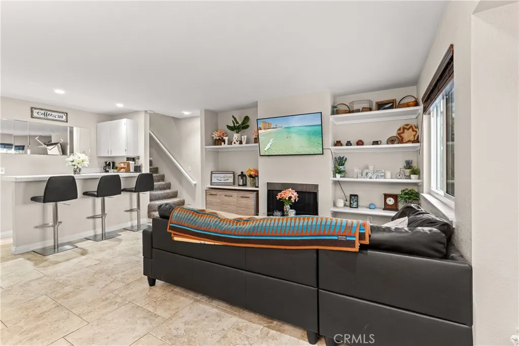 43481 30th West Unit 2, Lancaster, CA 93536 - Main photo, Lancaster, CA