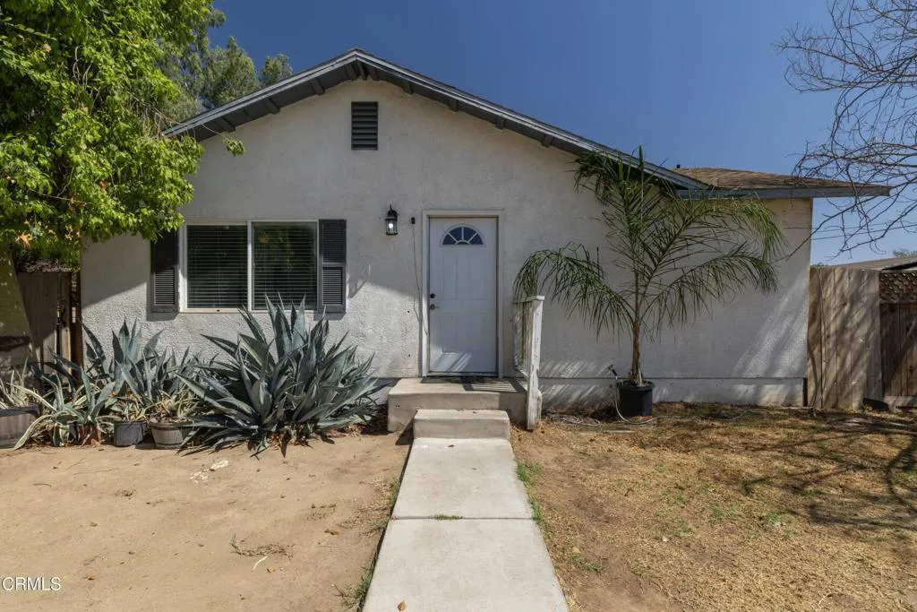 818 Decatur Street, Bakersfield, CA 93308 - Photo 3 of 27, Bakersfield, CA