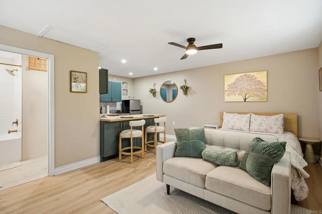943 Park Hill Drive, Escondido, CA 92025 - Main photo, Escondido, CA