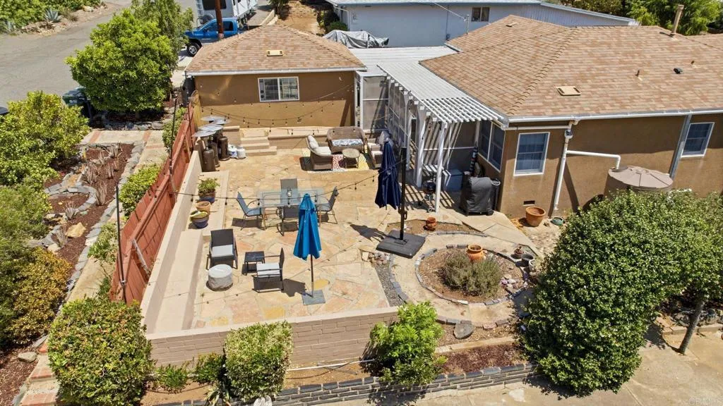 https://cdn.realtyfeed.com/cdn/127/306771364/971538e92373aaaa9656d7228dadd985.webp