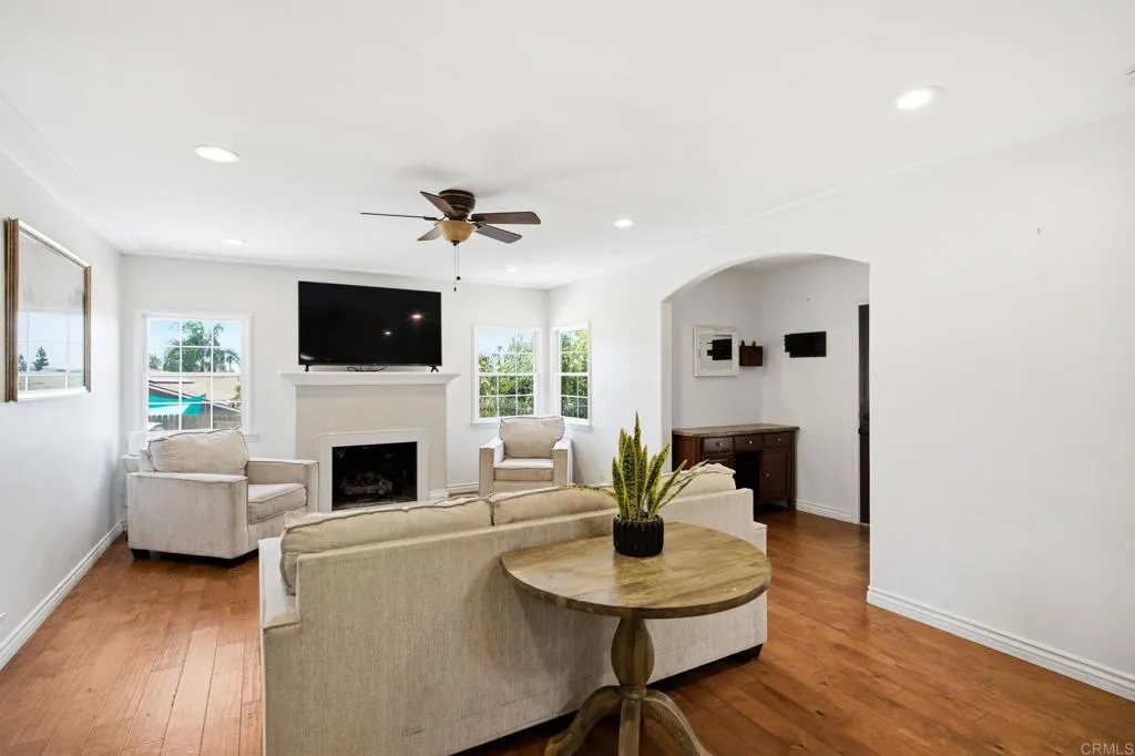 https://cdn.realtyfeed.com/cdn/127/306771364/a59e863d798d0c6da6ccbc0d50b74f8f.webp