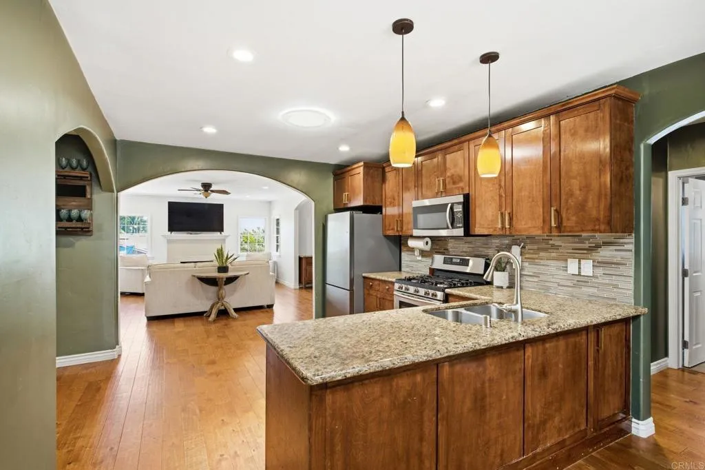 https://cdn.realtyfeed.com/cdn/127/306771364/c31754aa619a63c2be703b64db1142db.webp