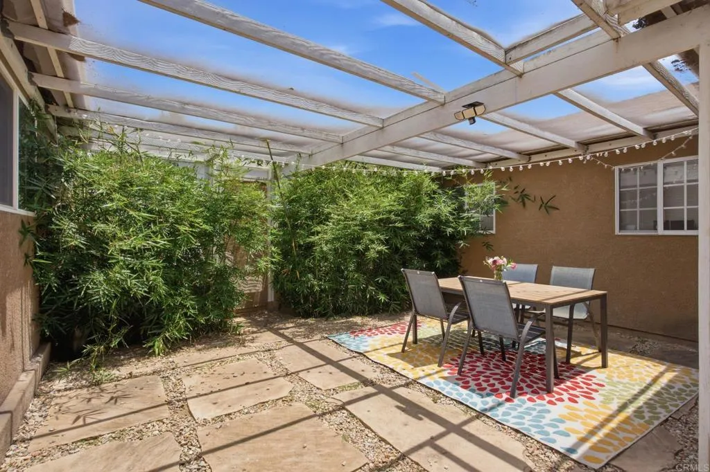 https://cdn.realtyfeed.com/cdn/127/306771364/c71c924d5b831d065580281282e8d1ae.webp