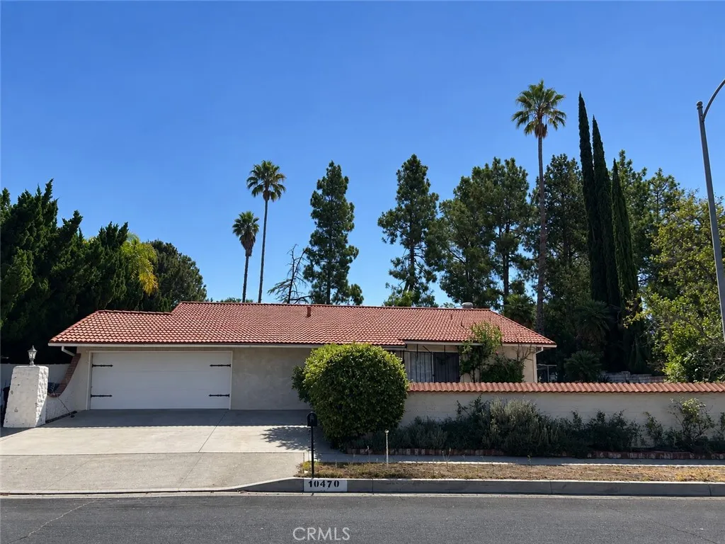 10470 Laramie Avenue, Chatsworth, CA 91311 - Main photo, Chatsworth, CA