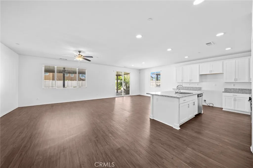 24669 La Barca, Moreno Valley, CA 92551 - Photo 5 of 37, Moreno Valley, CA