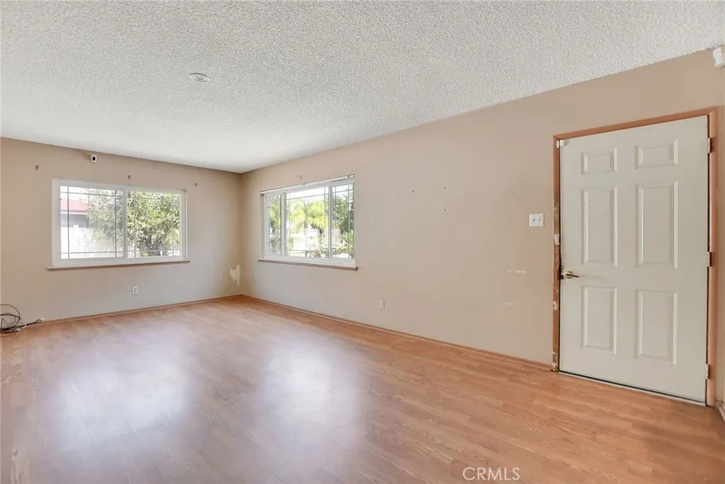 1552 W Evans, San Bernardino, CA 92411 - Photo 5 of 27, San Bernardino, CA