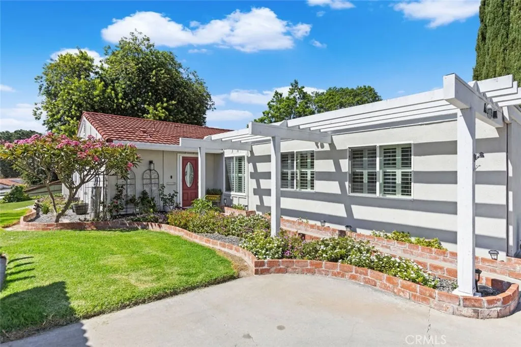 3178 Via Buena Vista Unit A, Laguna Woods, CA 92637 - Photo 2 of 32, Laguna Woods, CA