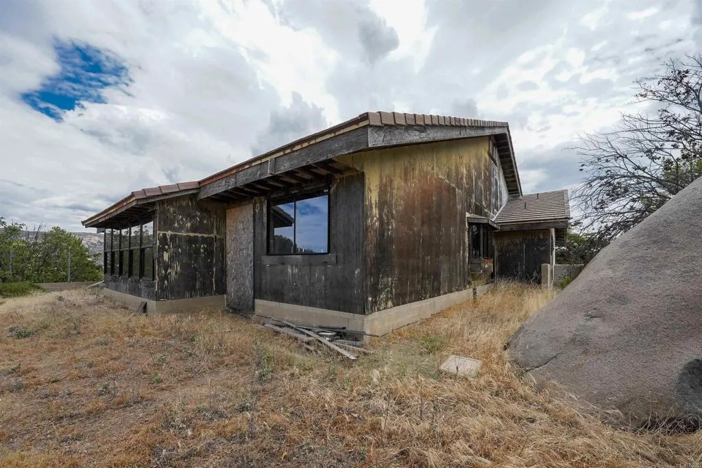 https://cdn.realtyfeed.com/cdn/127/306771448/abf148cb8642ea5d8c0133fe90ca7e8c.webp