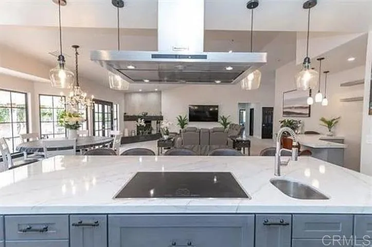 29979 Robbie Lane, Vista, CA 92084 - Main photo, Vista, CA
