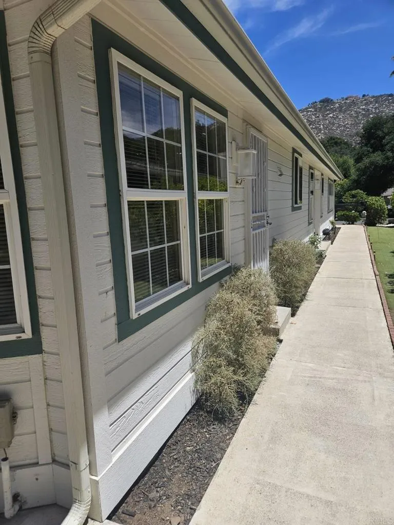 8975 Lawrence Welk Drive Unit 5, Escondido, CA 92026 - Photo 4 of 7, Escondido, CA