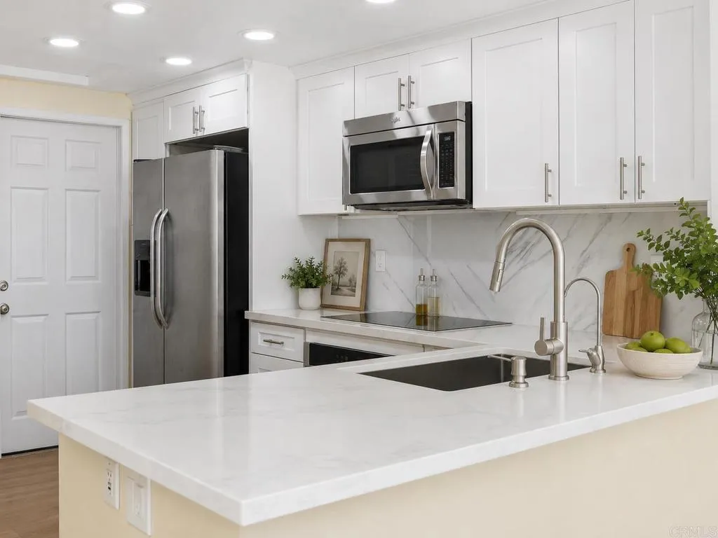 https://cdn.realtyfeed.com/cdn/127/306771457/7040d8e4e8d764ed9353f82dbaa22a6c.webp