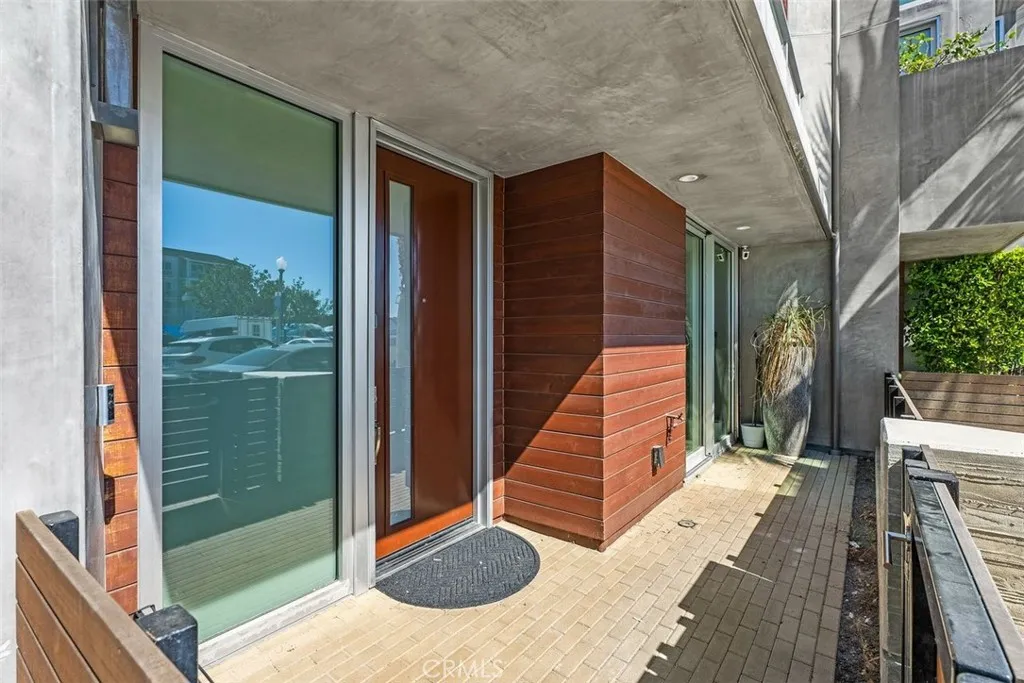 3306 Via Oporto, Newport Beach, CA 92663 - Photo 3 of 40, Newport Beach, CA