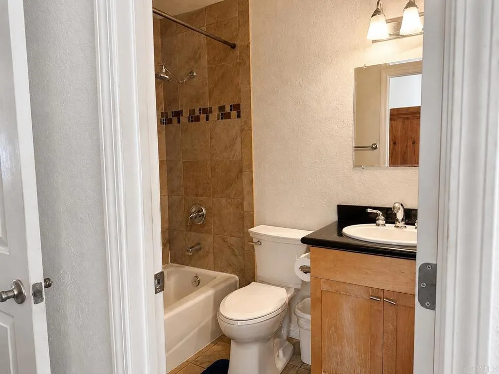 https://cdn.realtyfeed.com/cdn/127/306771497/3be6b30b7b95ad108d28eb3585111816.webp