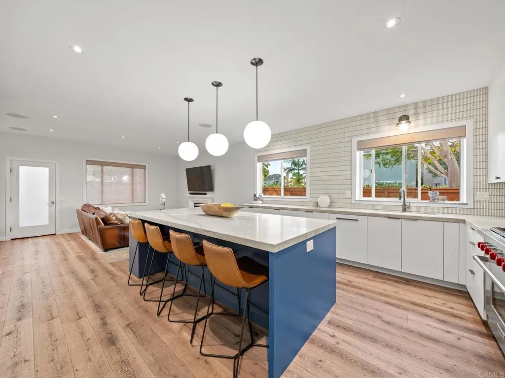 https://cdn.realtyfeed.com/cdn/127/306771515/57e9bac2e72b247196029aec2d122e66.webp
