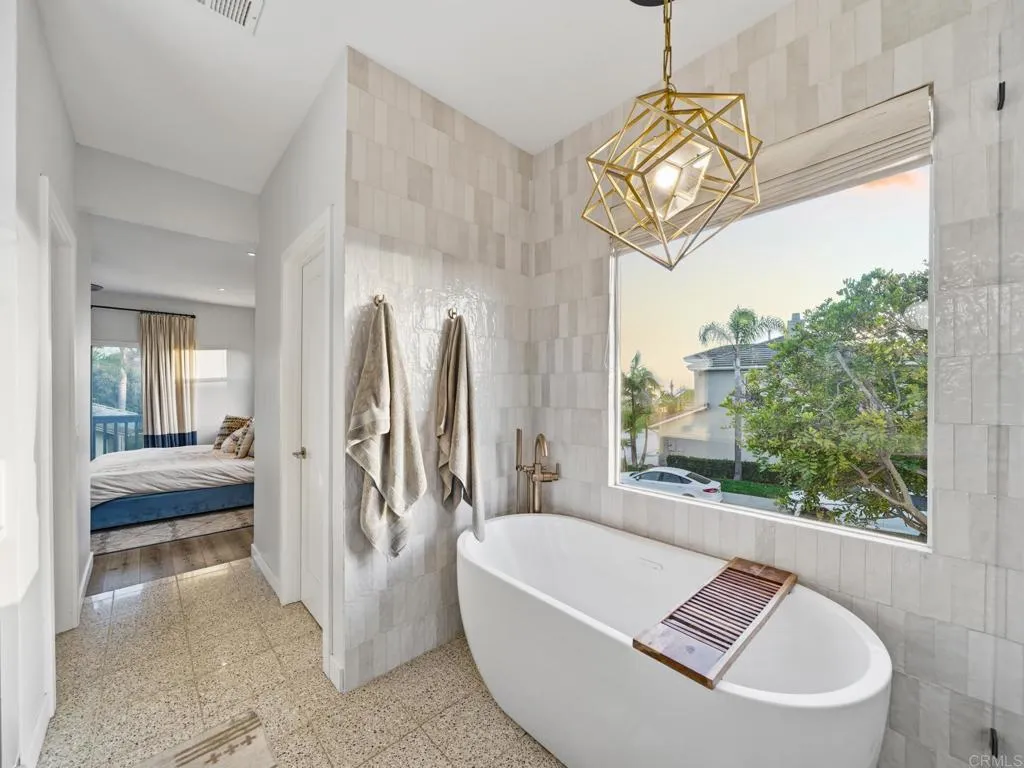 https://cdn.realtyfeed.com/cdn/127/306771515/9e8dd698f737896c8545b2e17a6f9928.webp