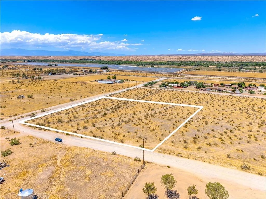 123 Cardigan Rd, Oro Grande, CA 92368 - Main photo, Oro Grande, CA