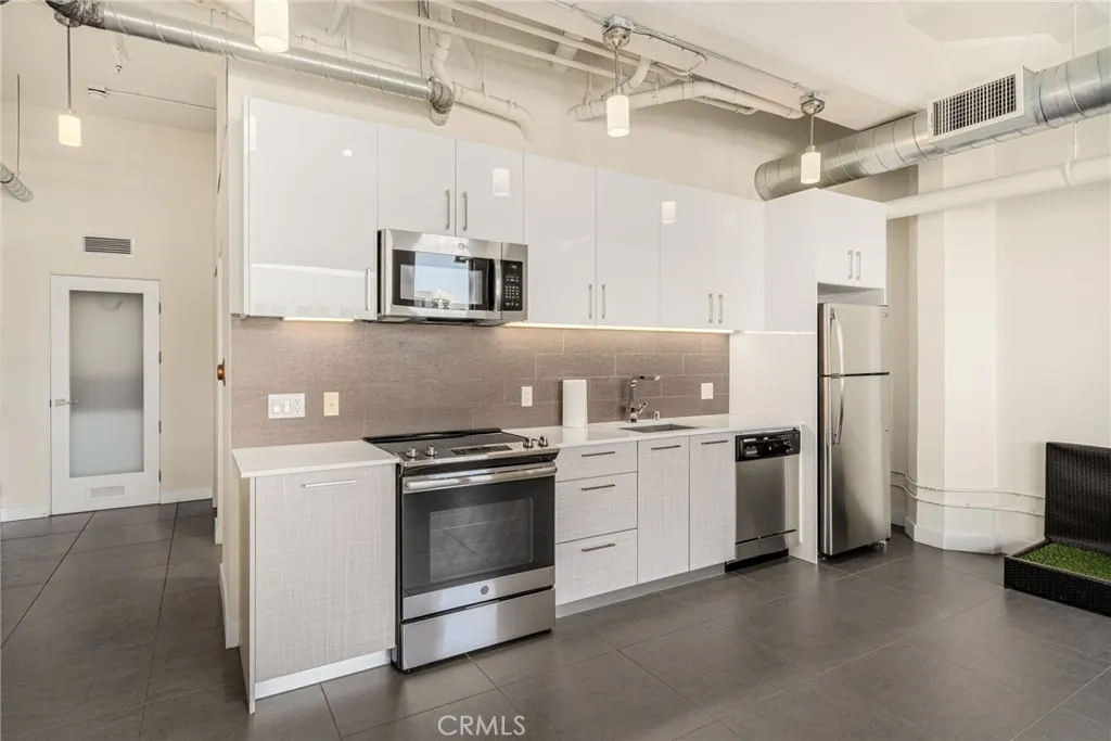 939 S Broadway #1001, Los Angeles, CA 90015 - Main photo, Los Angeles, CA