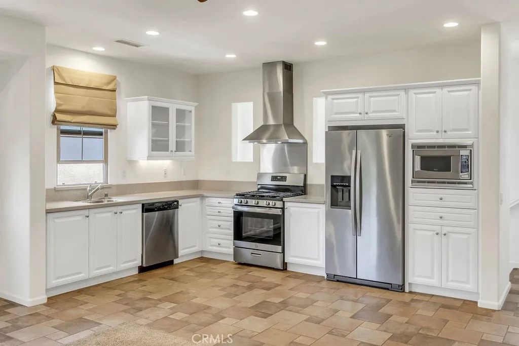 Irvine, CA 92620