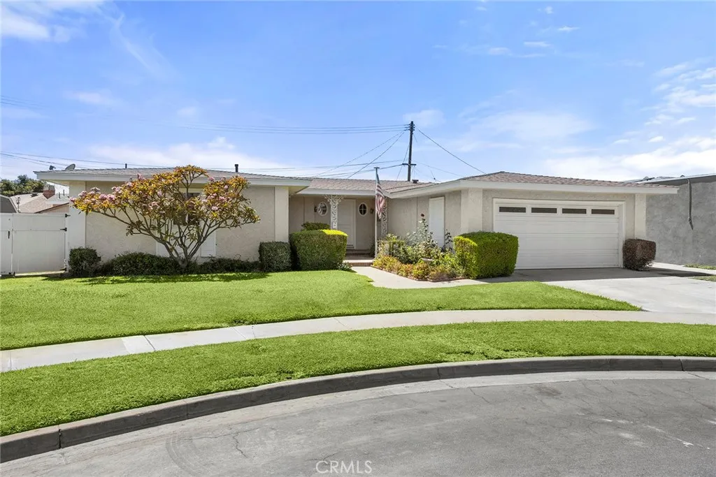 10411 Larry Drive, Anaheim, CA 92804 - Main photo, Anaheim, CA