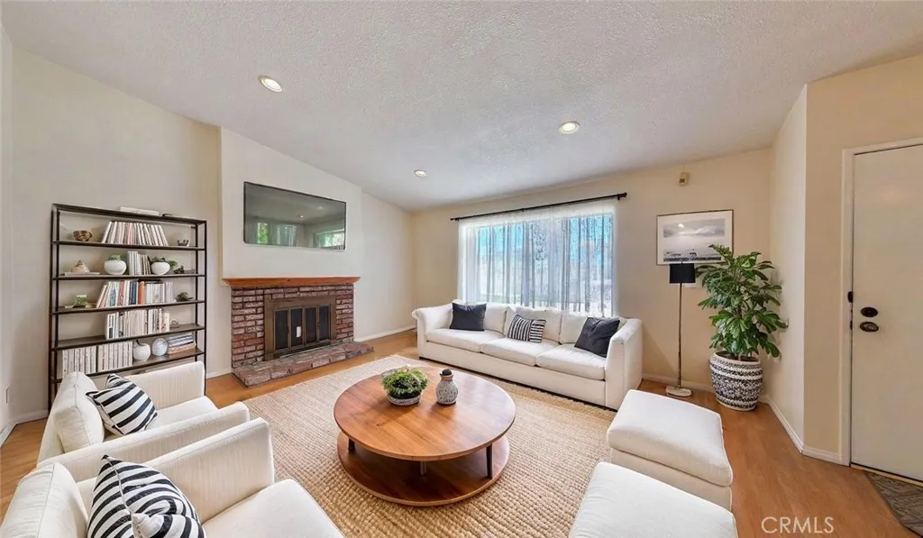 12036 Camino Valencia, Cerritos, CA 90703 - Photo 5 of 39, Cerritos, CA