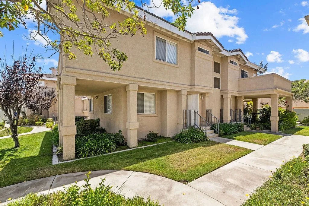 11413 216th, Lakewood, CA 90715 - Photo 2 of 15, Lakewood, CA