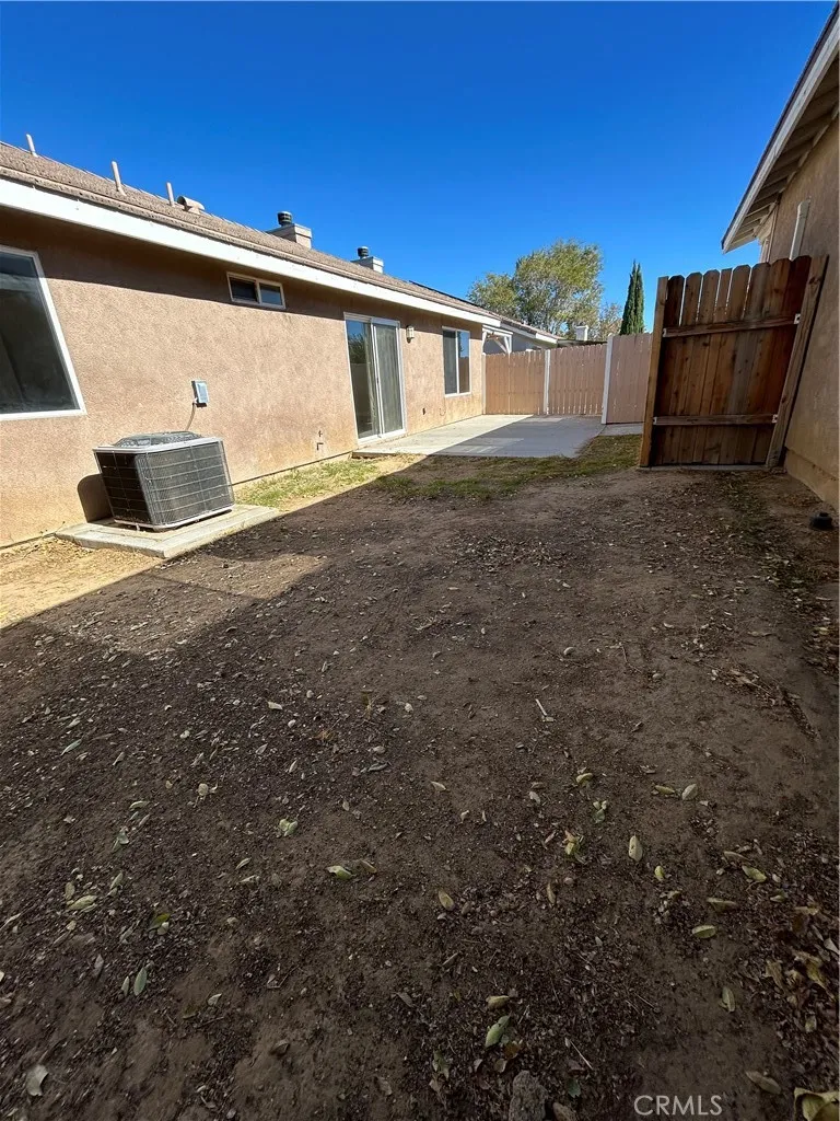 722 E. Avnue J6, Lancaster, CA 93535 - Photo 5 of 21, Lancaster, CA