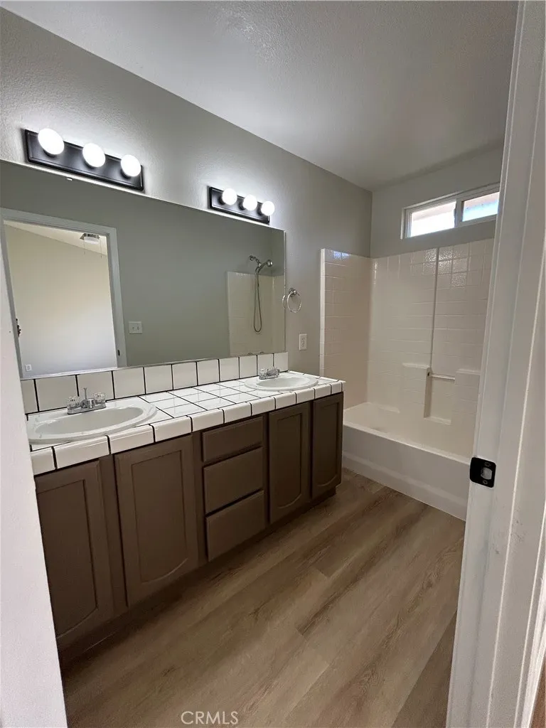 722 E. Avnue J6, Lancaster, CA 93535 - Photo 2 of 21, Lancaster, CA