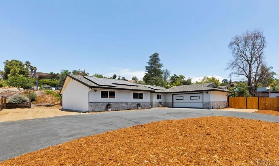 12172 Gay Rio Drive, Lakeside, CA 92040 - Main photo, Lakeside, CA