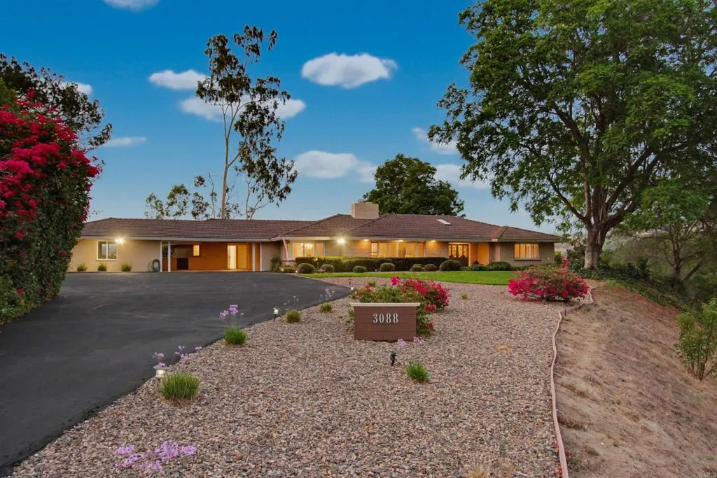 3088 Skycrest Drive, Fallbrook, CA 92028 - Photo 3 of 69, Fallbrook, CA
