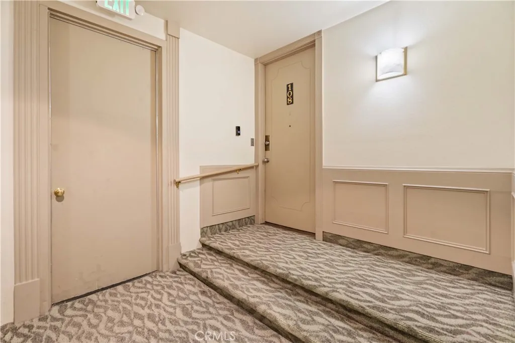 5340 Yarmouth Avenue Unit 108, Los Angeles, CA 91316 - Photo 5 of 48, Los Angeles, CA