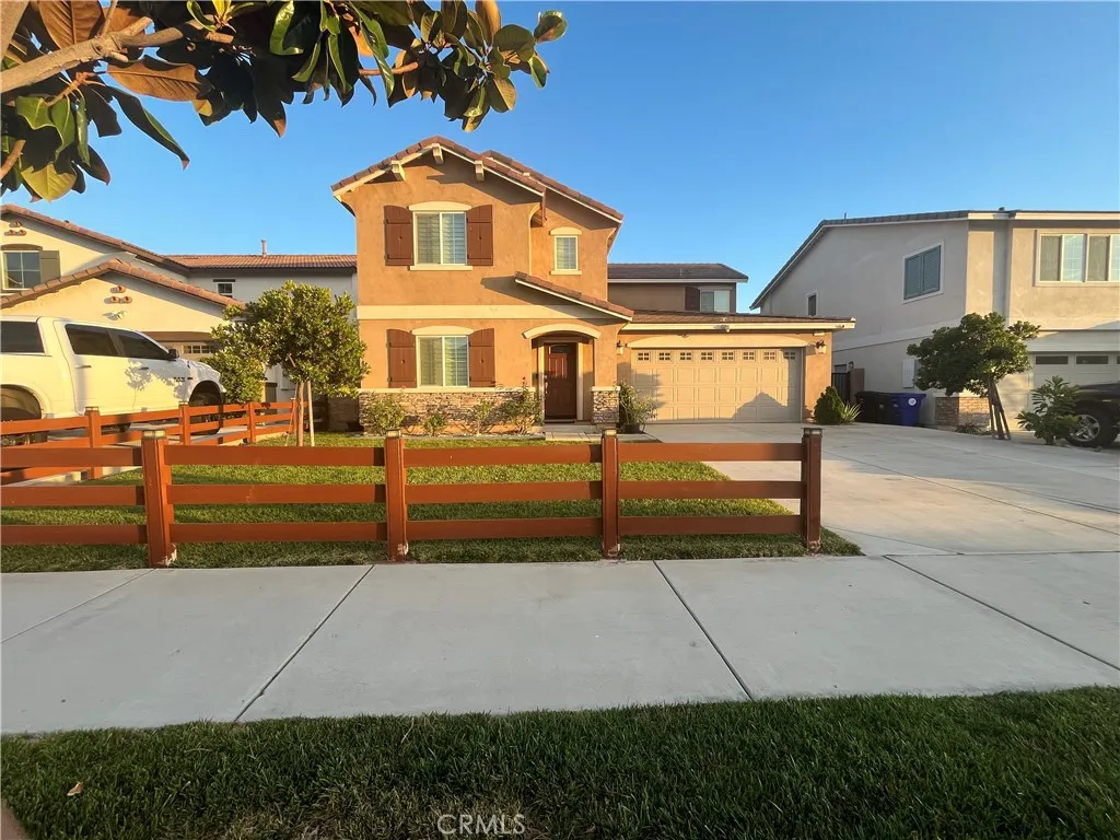 15011 Larkstone, Fontana, CA 92336 - Photo 3 of 4, Fontana, CA