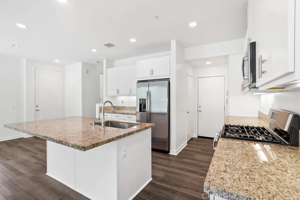 20 Savannah, Lake Forest, CA 92630 - Photo 5 of 35, Lake Forest, CA