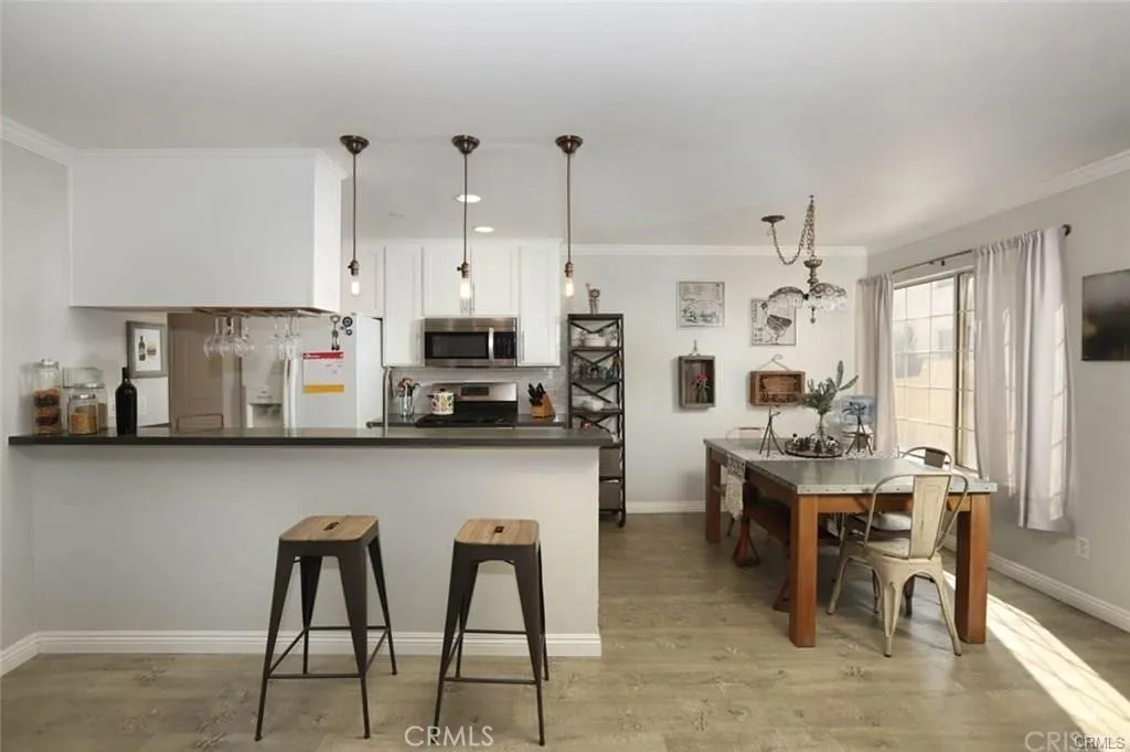 18640 Collins Street Unit 116, Tarzana, CA 91356 - Photo 4 of 29, Tarzana, CA