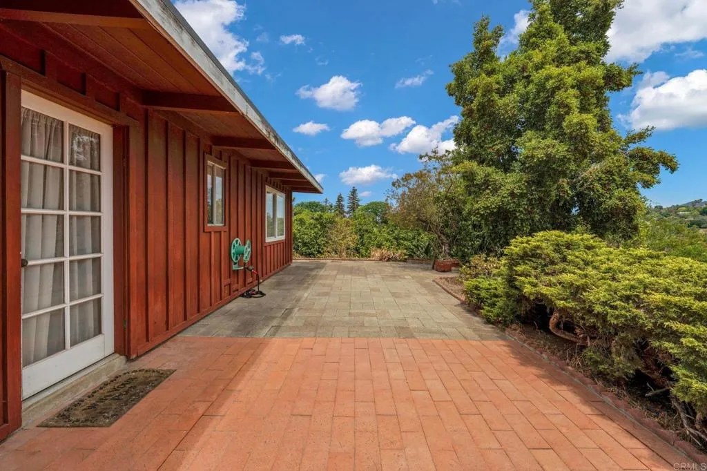 https://cdn.realtyfeed.com/cdn/127/306771711/13e57a61dacfc26838d4b85104134ebf.webp