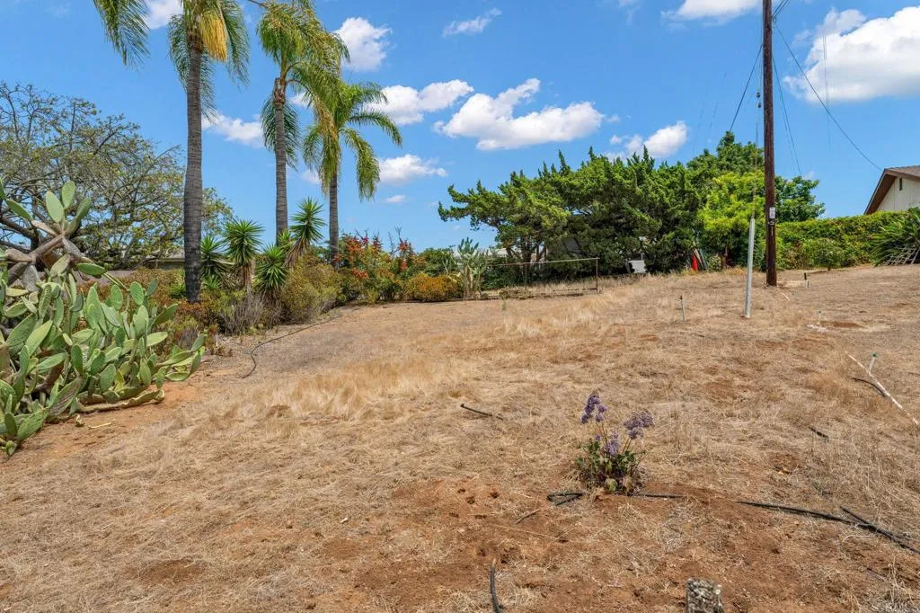 https://cdn.realtyfeed.com/cdn/127/306771711/873ac8da668cd1f15f5d8c89f5d89ecd.webp