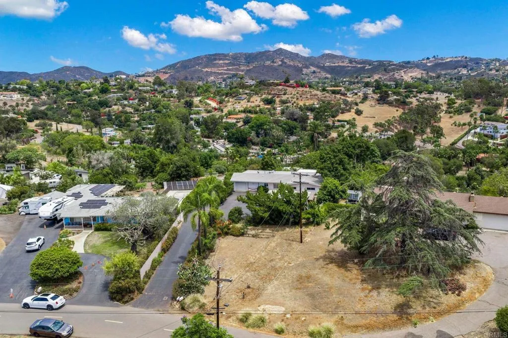 https://cdn.realtyfeed.com/cdn/127/306771711/8dd07f3e07835ce6e3836db24b921e94.webp