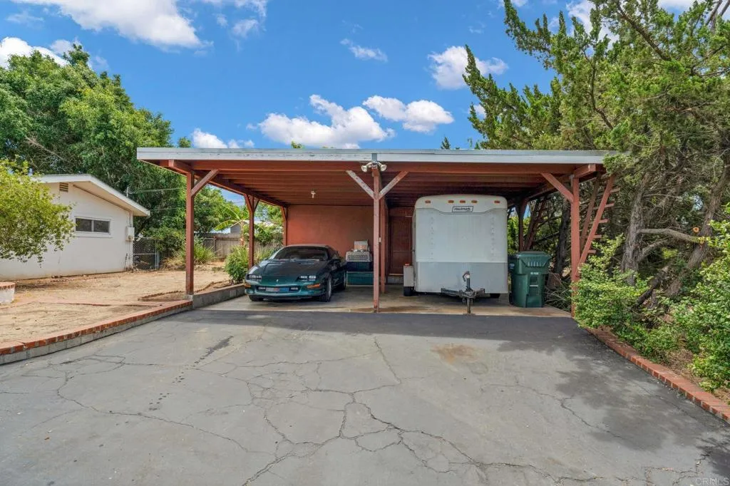 https://cdn.realtyfeed.com/cdn/127/306771711/b6136abb677204606d29cfe79be74b41.webp
