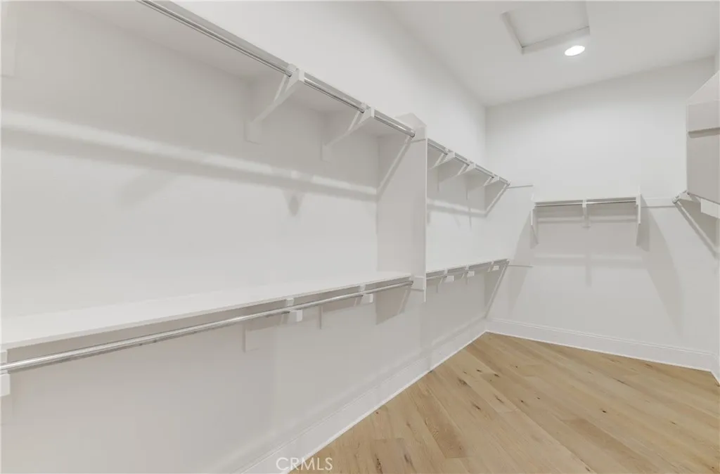 https://cdn.realtyfeed.com/cdn/127/306771736/3322406496a4f0123a5499323bd6bc78.webp
