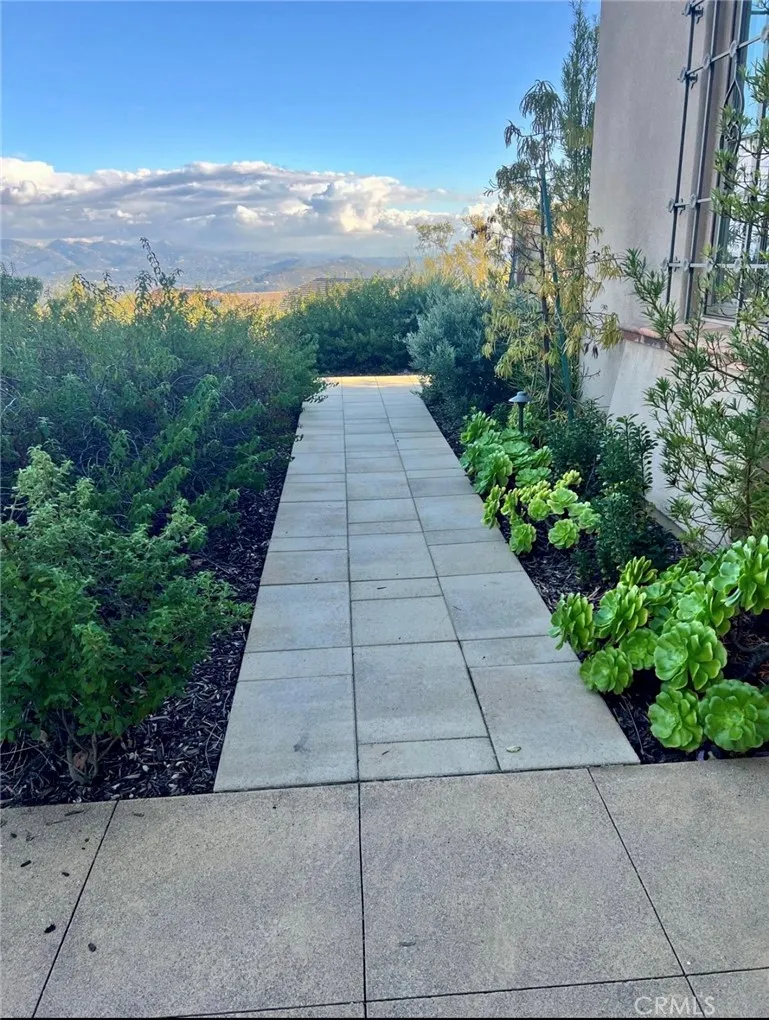 18148 Avnda Orilla, Rancho Santa Fe, CA 92067 - Photo 5 of 12, Rancho Santa Fe, CA