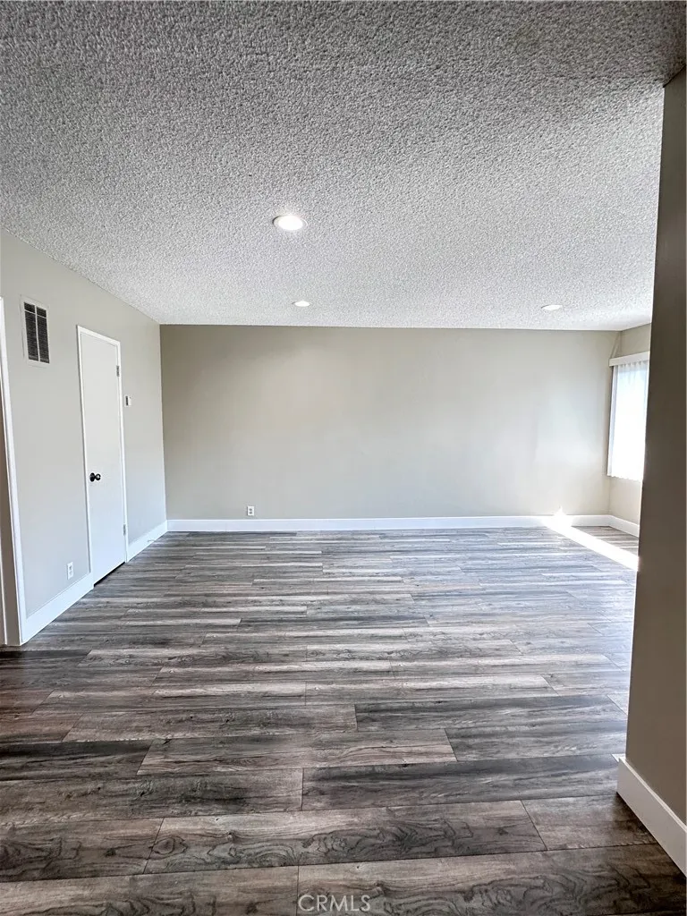 13520 Rye Street, Sherman Oaks, CA 91423 - Photo 3 of 13, Sherman Oaks, CA