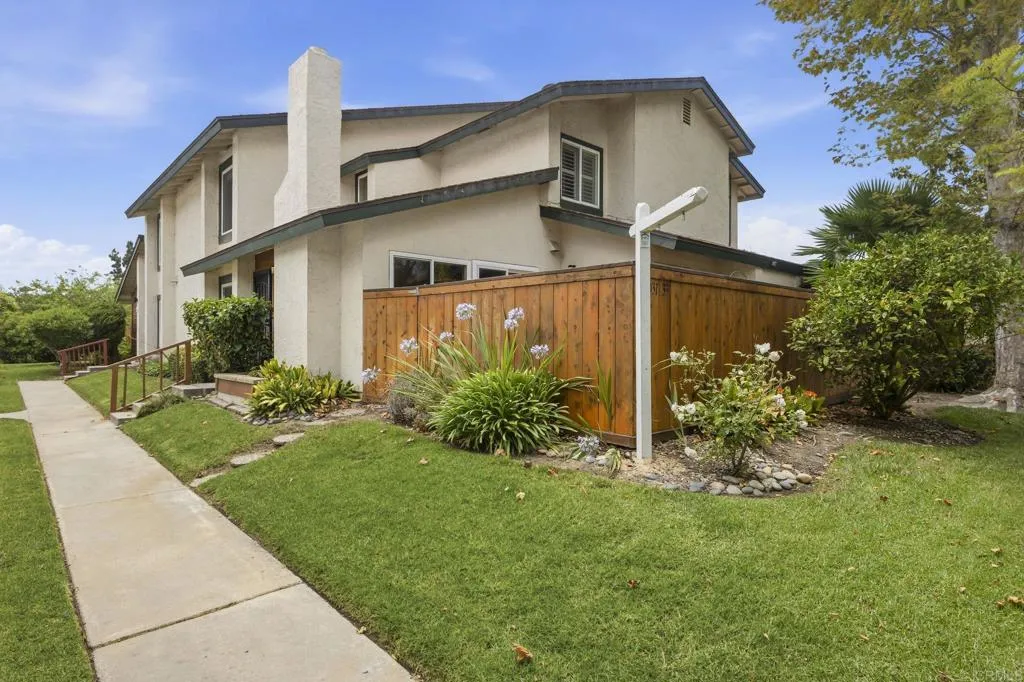 2033 Shadytree Lane, Encinitas, CA 92024 - Photo 3 of 19, Encinitas, CA