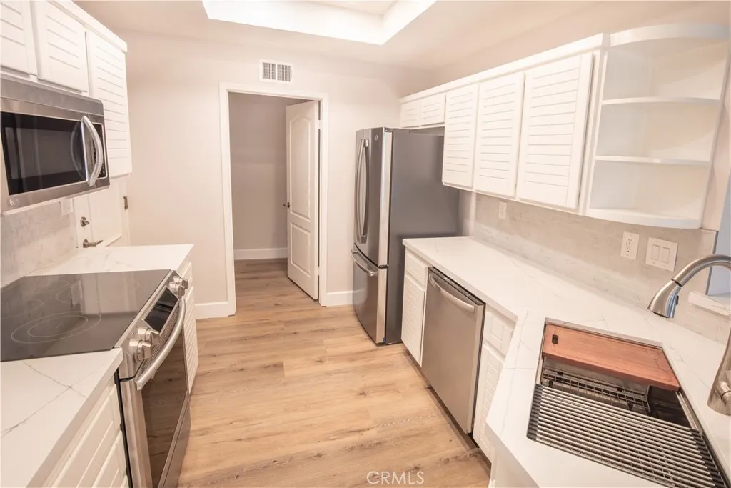 48 Lehigh Aisle Unit 154, Irvine, CA 92612 - Photo 3 of 11, Irvine, CA