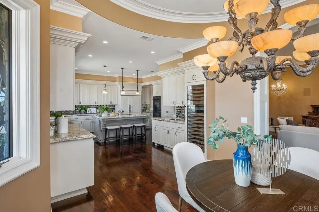 https://cdn.realtyfeed.com/cdn/127/306771824/0b812883355b5204bb5782b69a27baed.webp