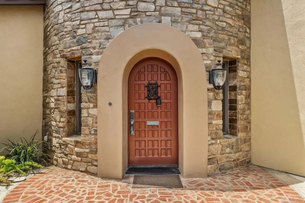 https://cdn.realtyfeed.com/cdn/127/306771824/4cc6624805b236bd06502bd52050312b.webp