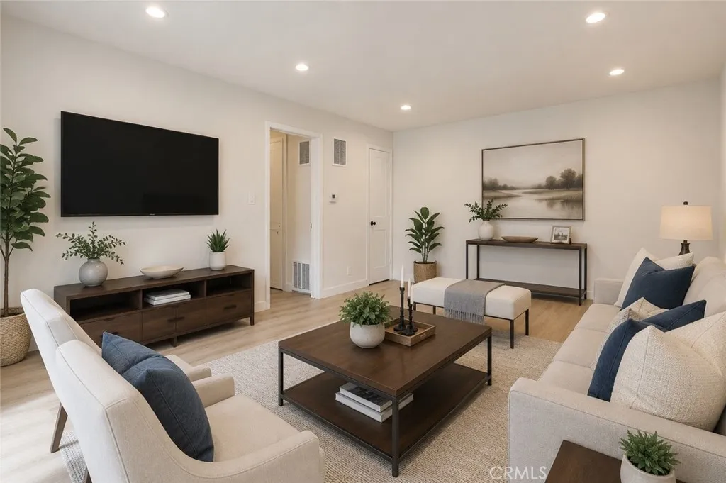 855 Victor Avenue Unit 217, Inglewood, CA 90302 - Photo 3 of 14, Inglewood, CA