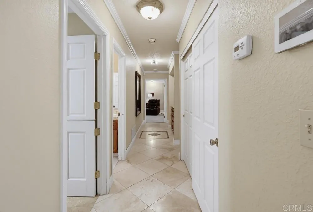 https://cdn.realtyfeed.com/cdn/127/306771843/7175e7b5b561fc623af27d087c6757ea.webp