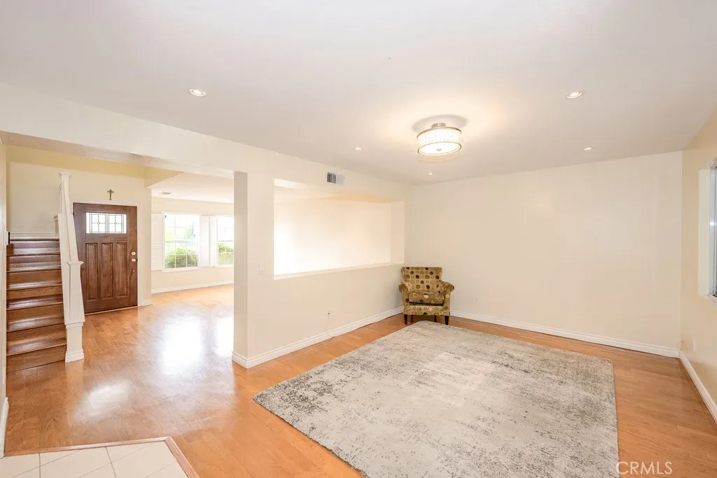12200 Crest Avenue, Sylmar, CA 91342 - Photo 5 of 27, Sylmar, CA