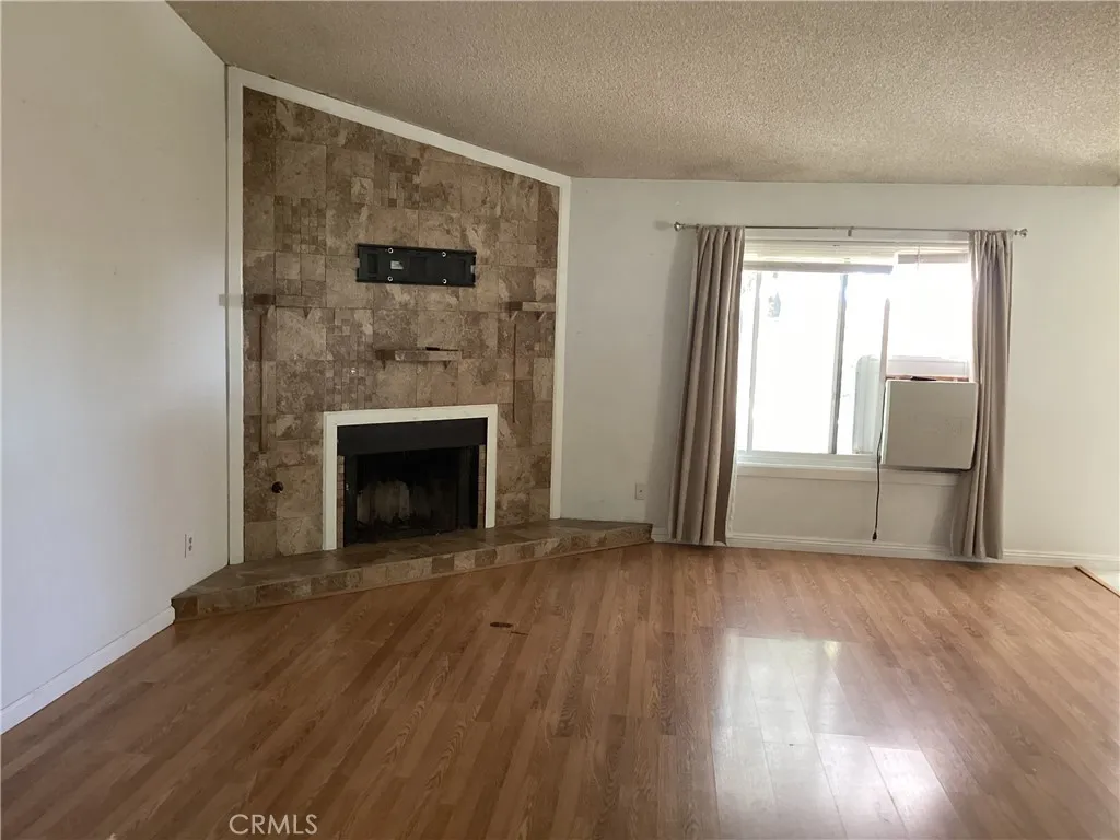 2116 Phlox, Rosamond, CA 93560 - Photo 4 of 29, Rosamond, CA
