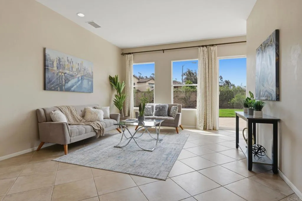 https://cdn.realtyfeed.com/cdn/127/306771886/4e2cda0e88efb646212983b254ddbf5f.webp