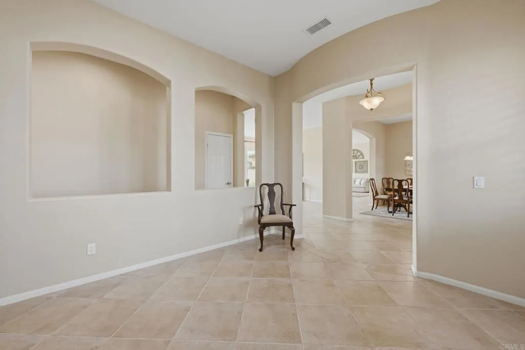 https://cdn.realtyfeed.com/cdn/127/306771886/61aaabfa36d6856ddf079d89b1ee2ad2.webp